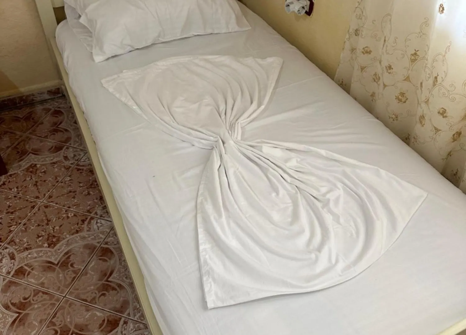 Flower'S Home Orikum Albania